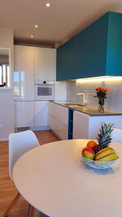 Beautiful View Apartment With Garage Space 木洛希尼 外观 照片