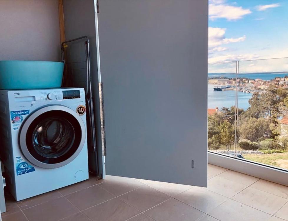 Beautiful View Apartment With Garage Space 木洛希尼 外观 照片