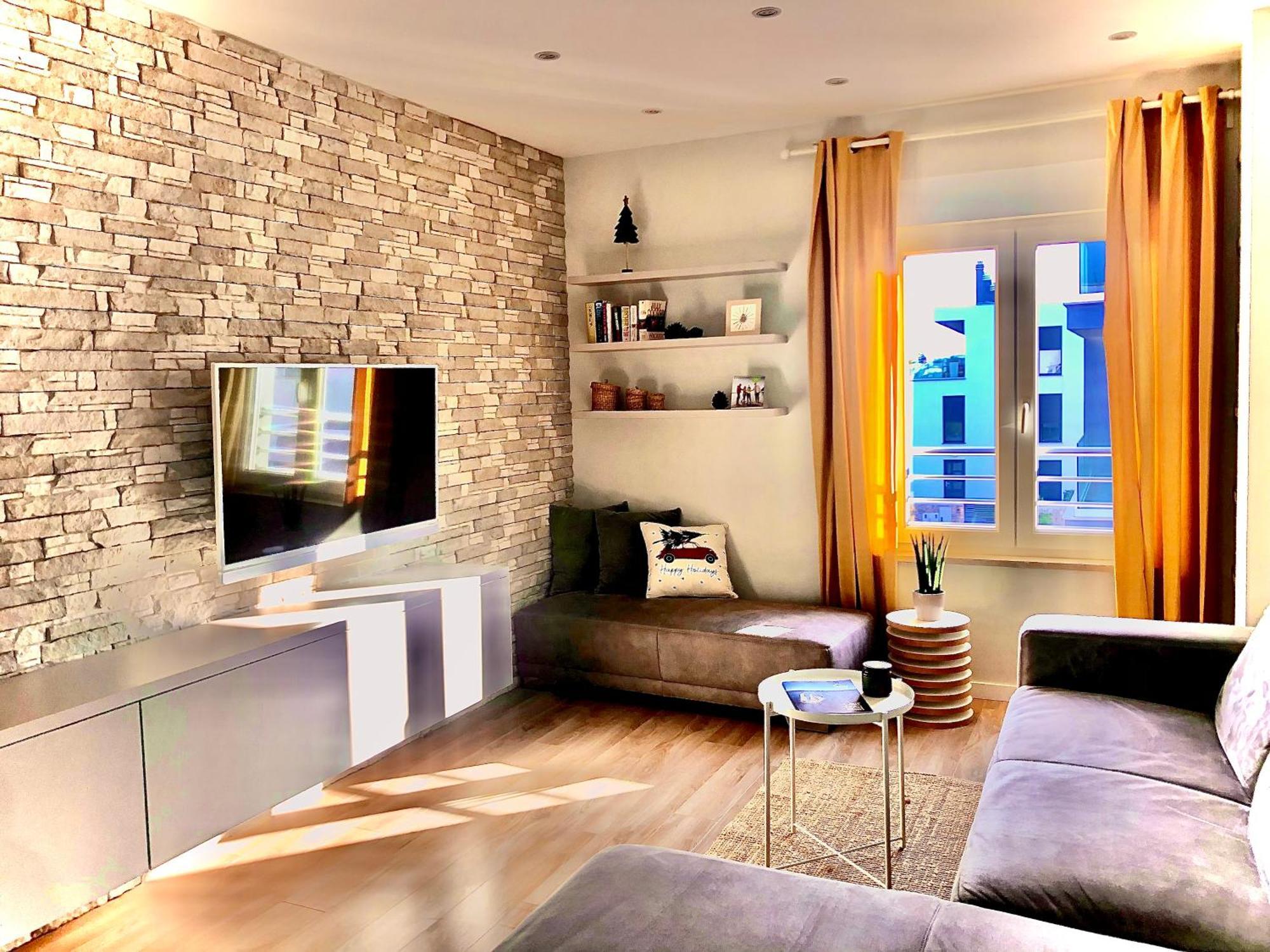 Beautiful View Apartment With Garage Space 木洛希尼 外观 照片